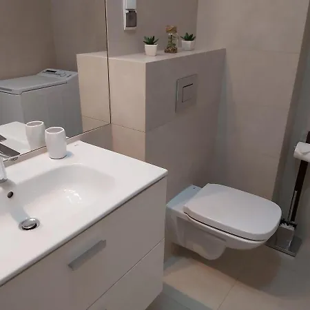 Polanki Park Leon * コウォブジェク