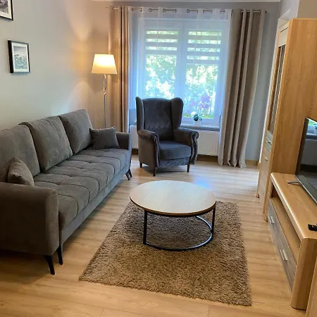 アパート Polanki Park Leon