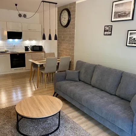 Polanki Park Leon アパート *