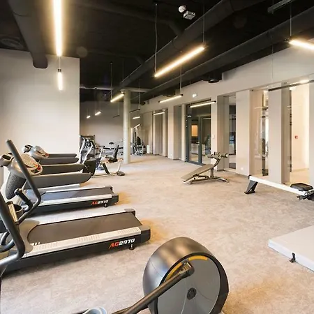 アパート Polanki Park Leon *